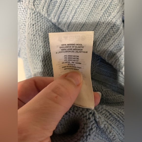 ARITZIA WILFRED HEINAN SWEATER SIZE MEDIUM 100% MERINO WOOL - Picture 7 of 8